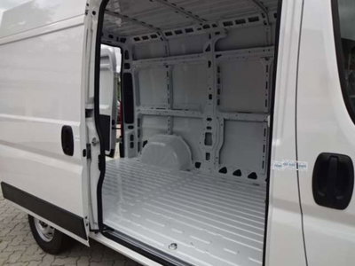 Peugeot Boxer Furgone 33 L2H2 2.2 diesel 140cv S&S (17)