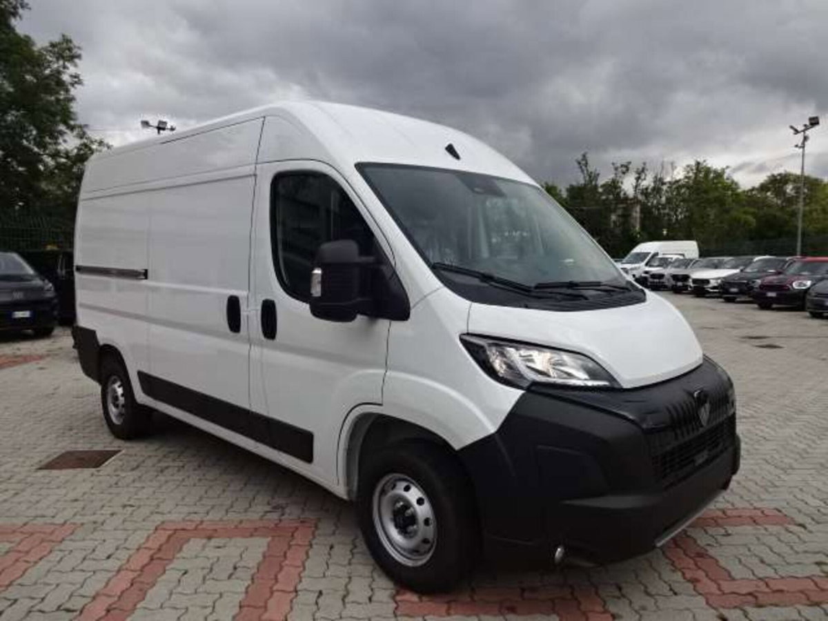 Peugeot Boxer Furgone 33 L2H2 2.2 diesel 140cv S&S (3)