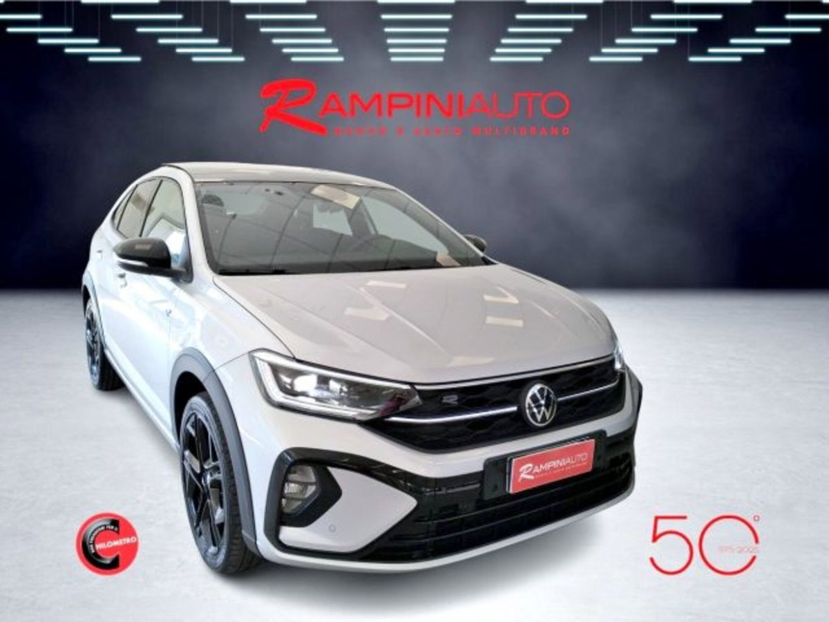 Volkswagen Taigo 1.0 tsi R-Line 115cv (4)