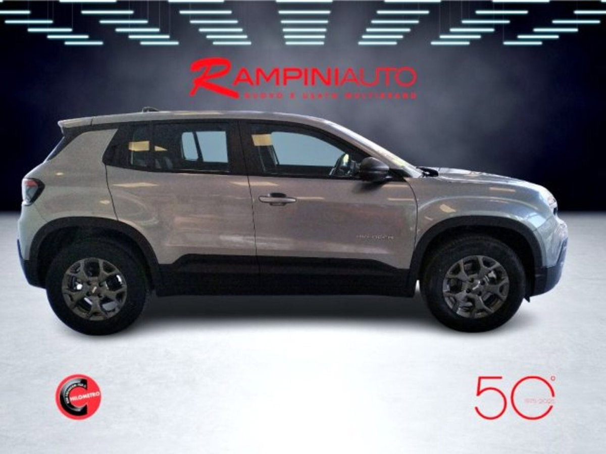 Jeep Avenger 1.2 turbo e-hybrid mhev Summit fwd 110cv edct6 (7)