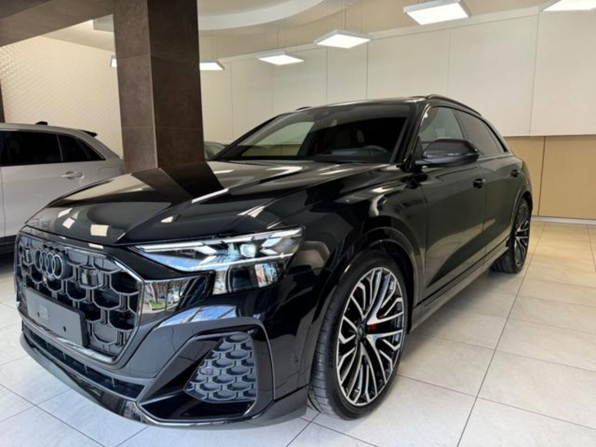 Audi Q8 3.0 tdi mhev S line quattro 286cv tiptronic