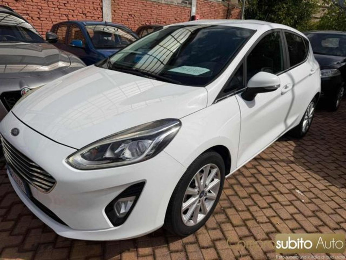 Ford Fiesta 1.2 82 CV 5 porte Titanium (5)