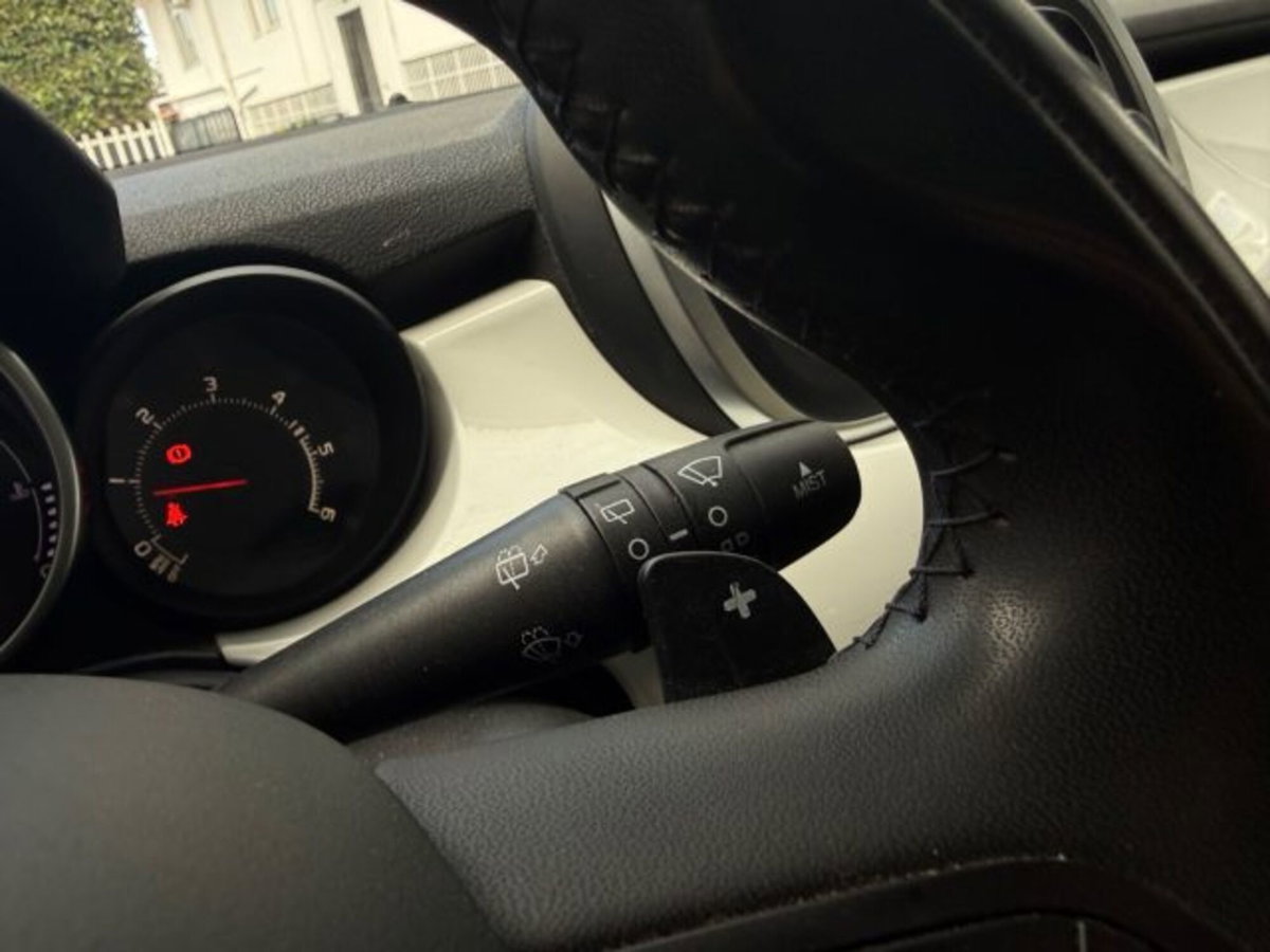 Fiat 500X 1.6 MultiJet 120 CV Pop Star (15)