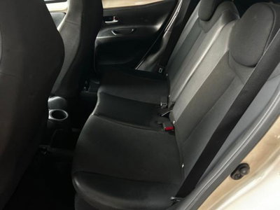 Toyota Aygo X 1.0 VVT-i 72 CV 5 porte Limited Air S-CVT (13)