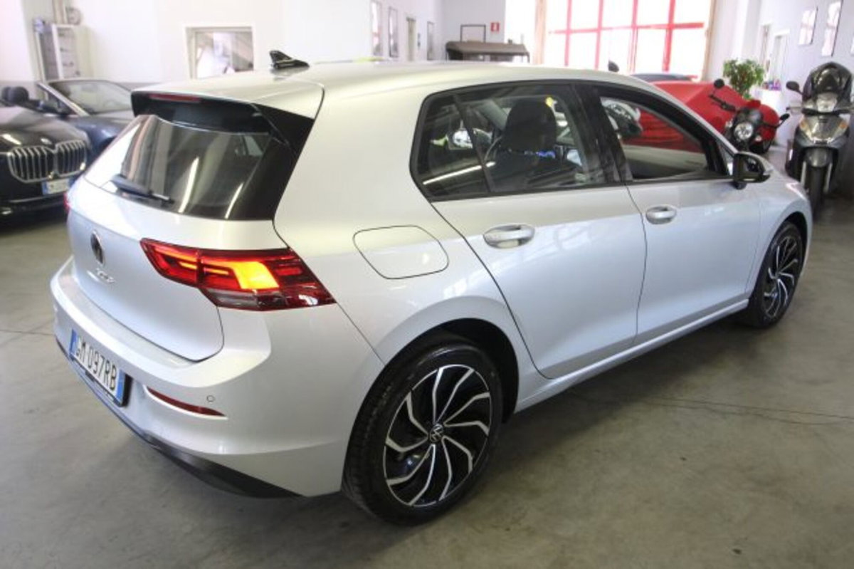 Volkswagen Golf Variant 1.5 TSI EVO ACT Life (5)