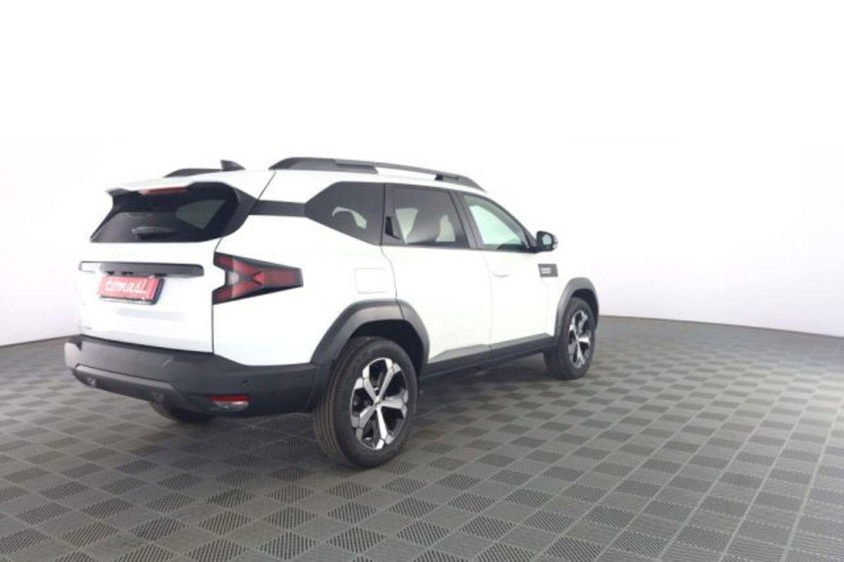 Dacia Bigster 1.8 hybrid Journey 155cv auto (4)