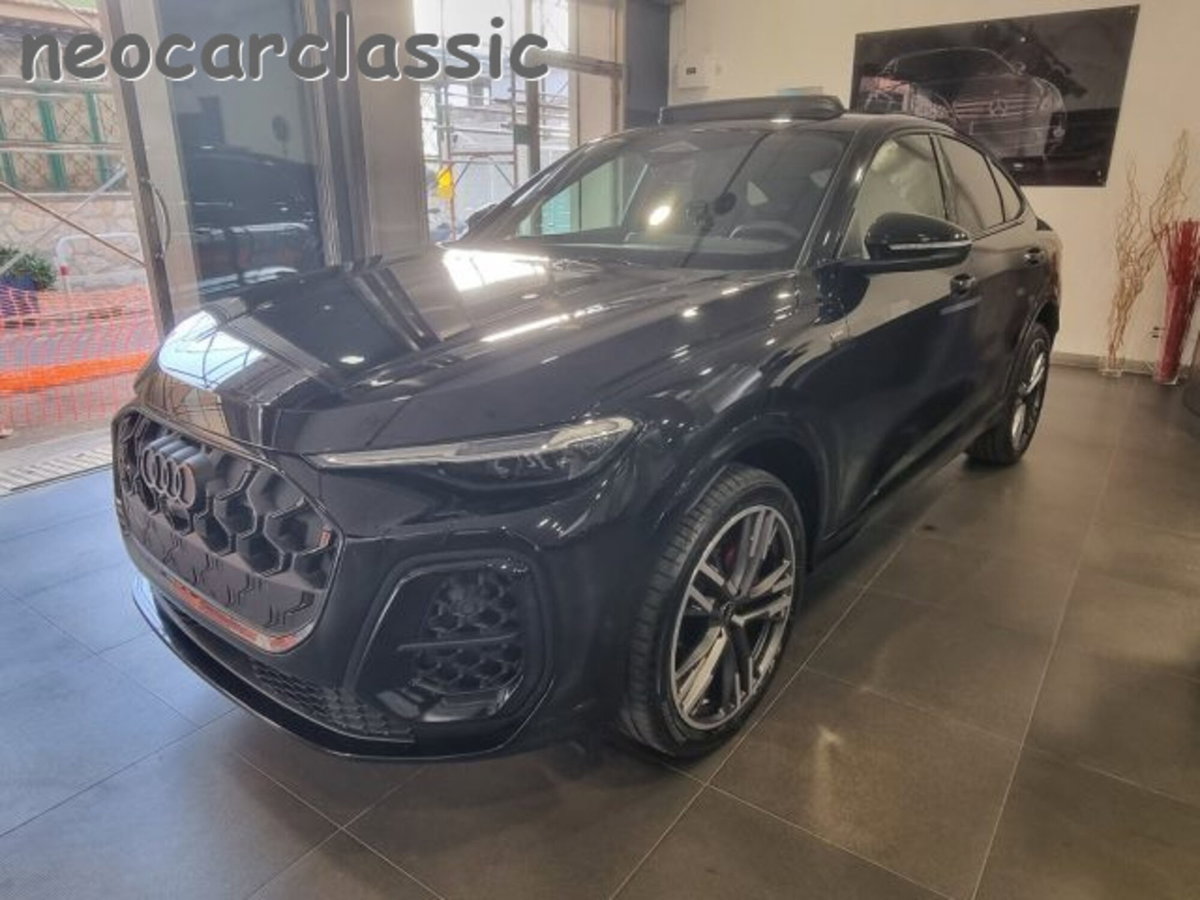 Audi Q5 Sportback 2.0 tdi mhev+ S line quattro 204cv s-tronic (2)