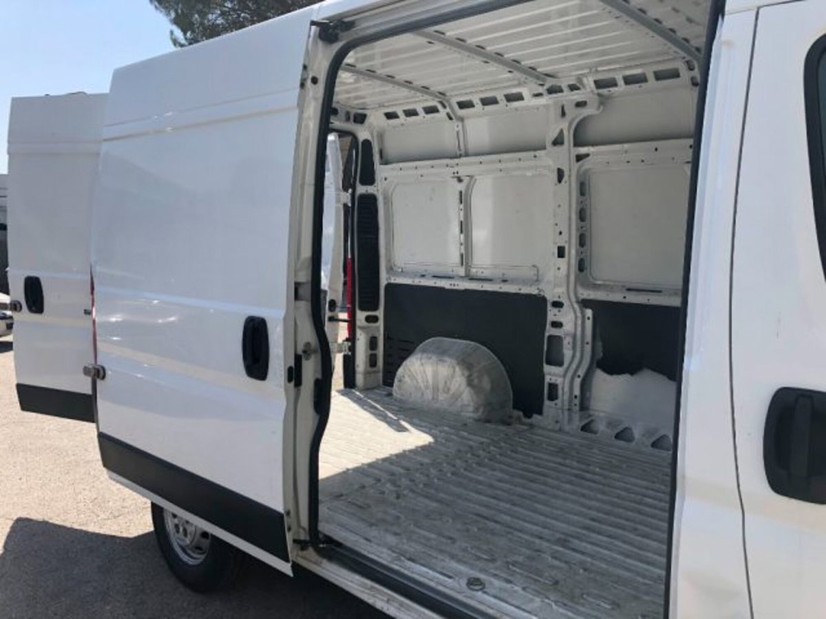 Peugeot Boxer Furgone 333 2.2 BlueHDi 120 S&S PM-TM Furgone (9)