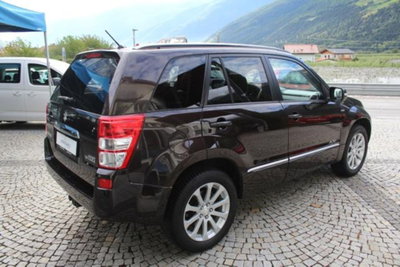 Suzuki Grand Vitara 1.9 DDiS 5 porte Evolution (5)