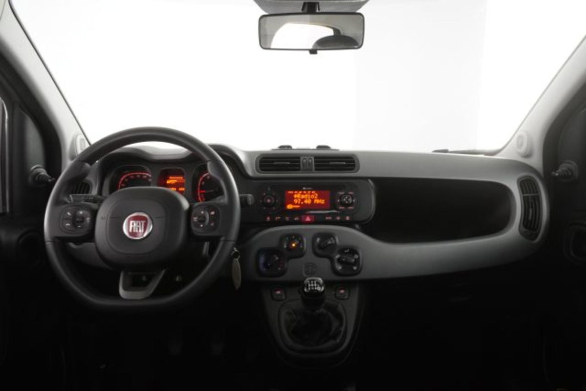 Fiat Panda 1.0 FireFly S&S Hybrid City Cross (12)