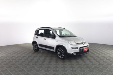 Fiat Panda 1.0 FireFly S&S Hybrid City Cross (2)
