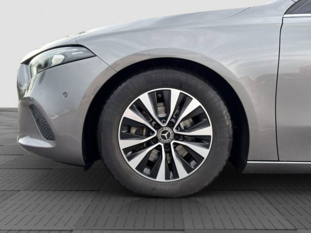 Mercedes-Benz Classe A 180 d Business Extra auto (16)