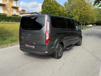 Ford Tourneo Custom 320 2.0 EcoBlue 170CV aut. PL Titanium (14)