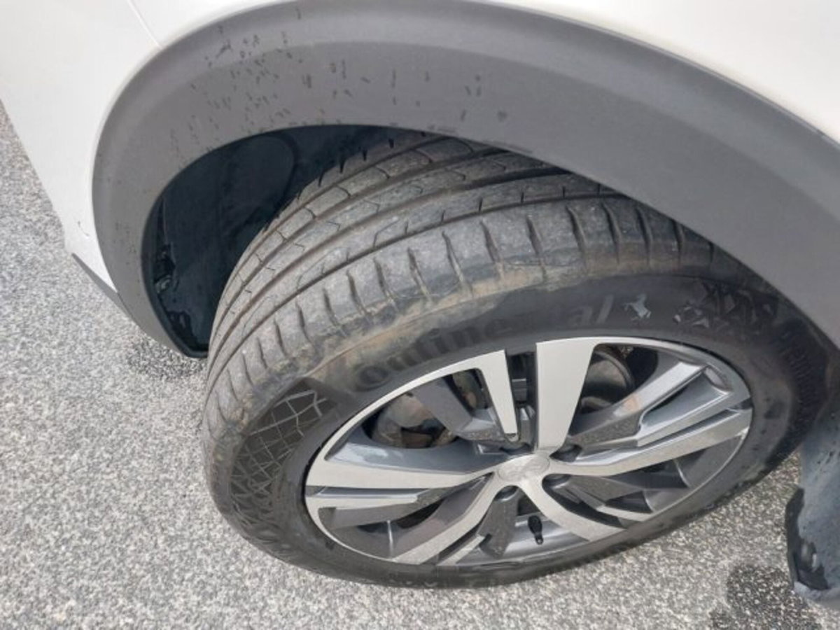 Peugeot 3008 BlueHDi 130 S&S EAT8 Allure Pack (11)