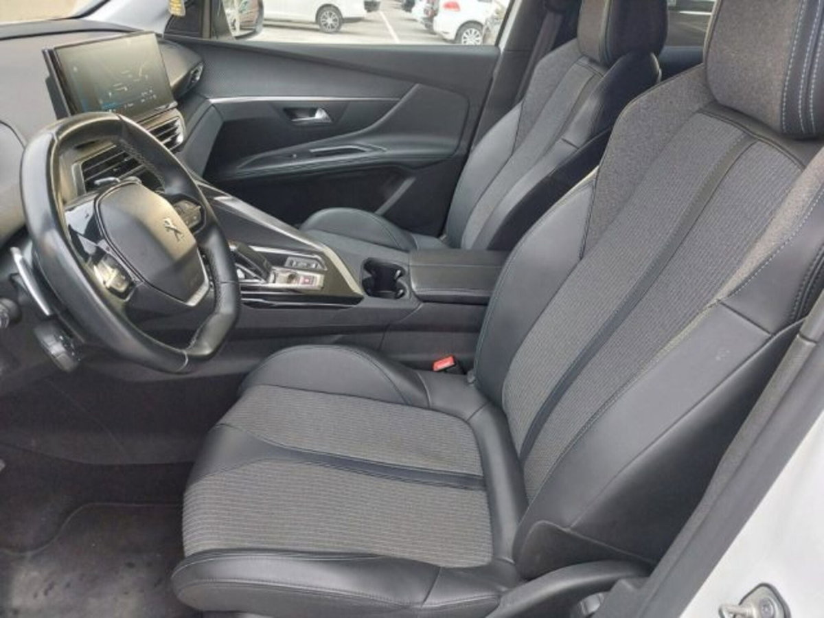 Peugeot 3008 BlueHDi 130 S&S EAT8 Allure Pack (6)