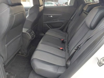 Peugeot 3008 BlueHDi 130 S&S EAT8 Allure Pack (7)