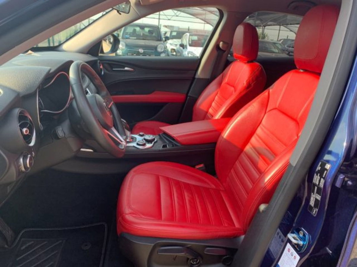 Alfa Romeo Stelvio Stelvio 2.2 Turbodiesel 160 CV AT8 RWD Super Business (9)