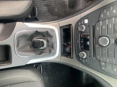 Opel Insignia Station Wagon CDTI 160CV Sports Cosmo (16)