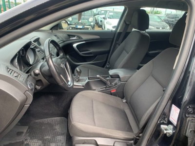 Opel Insignia Station Wagon CDTI 160CV Sports Cosmo (9)