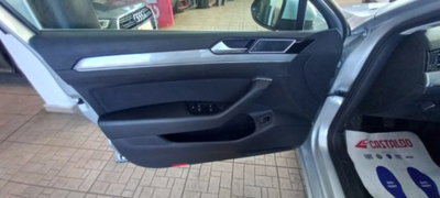Volkswagen Passat Variant 2.0 TDI SCR EVO Business (10)