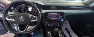 Volkswagen Passat Variant 2.0 TDI SCR EVO Business (11)