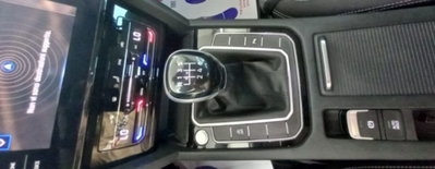 Volkswagen Passat Variant 2.0 TDI SCR EVO Business (12)
