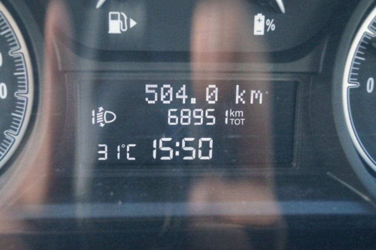 Lancia Ypsilon 1.0 FireFly 5 porte S&S Hybrid Silver Plus (10)