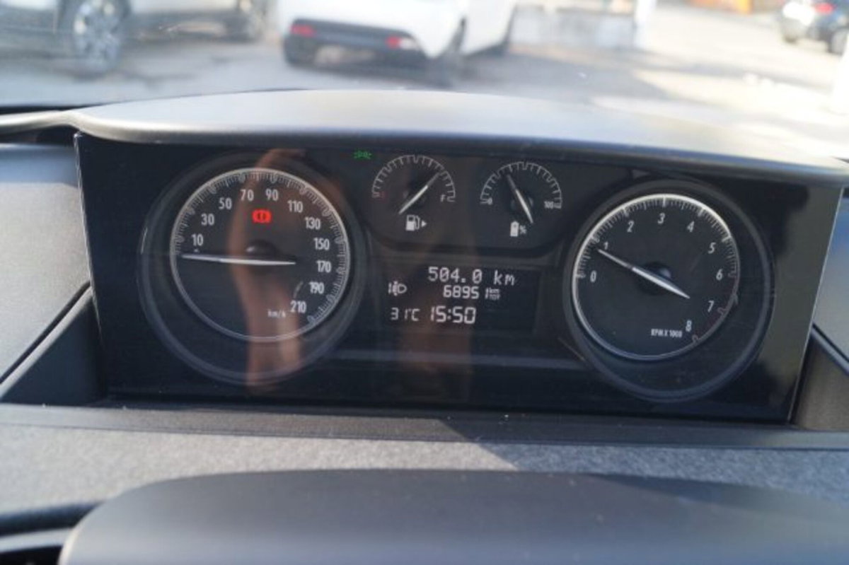 Lancia Ypsilon 1.0 FireFly 5 porte S&S Hybrid Silver Plus (11)