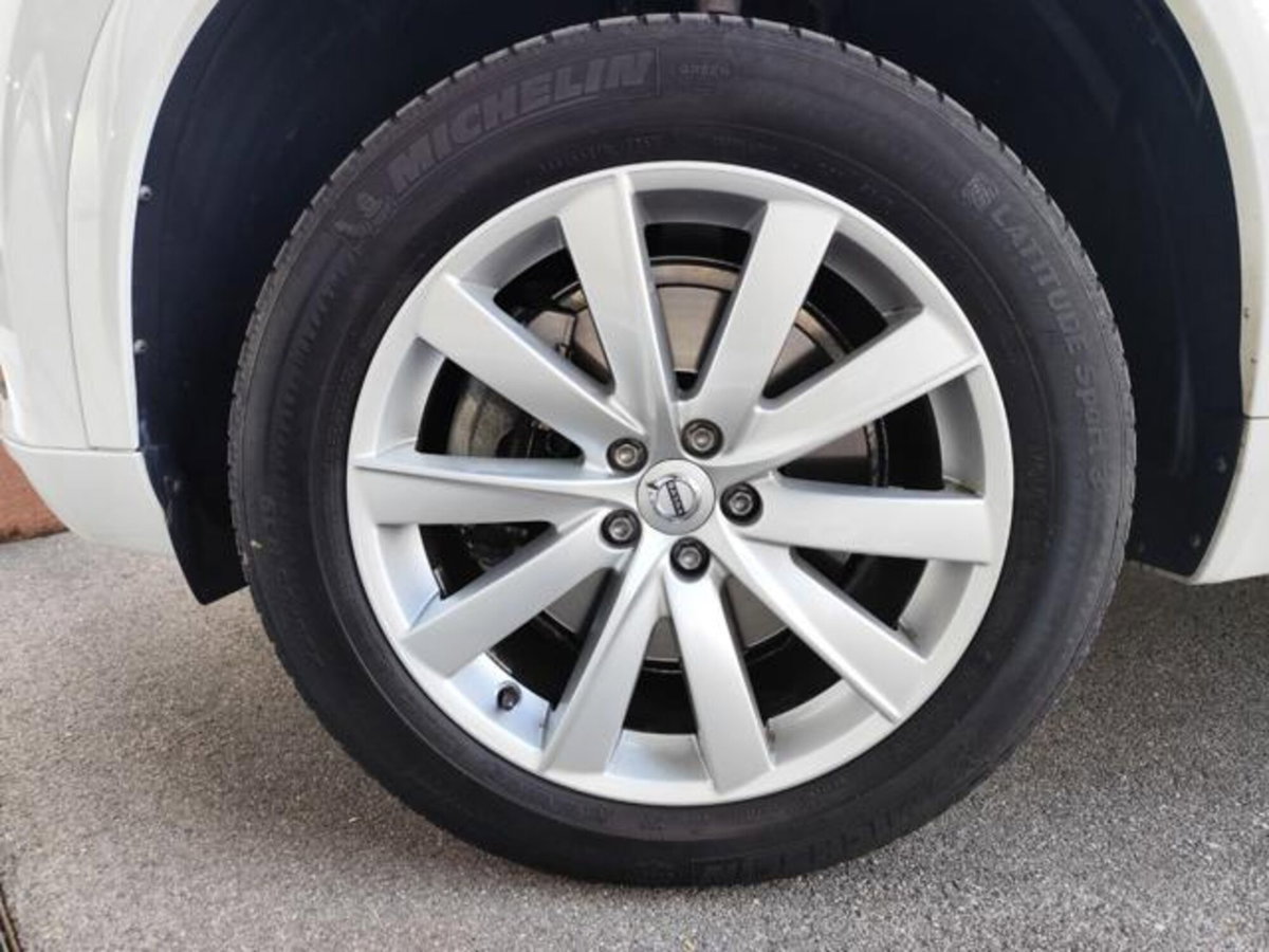 Volvo XC90 D5 AWD Geartronic 7 posti Momentum (10)