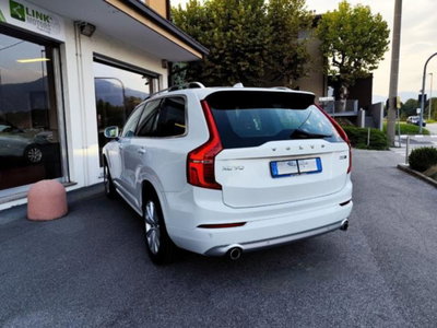 Volvo XC90 D5 AWD Geartronic 7 posti Momentum (13)