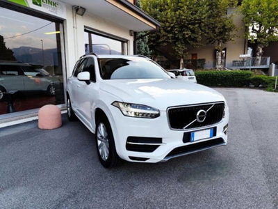Volvo XC90 D5 AWD Geartronic 7 posti Momentum (3)