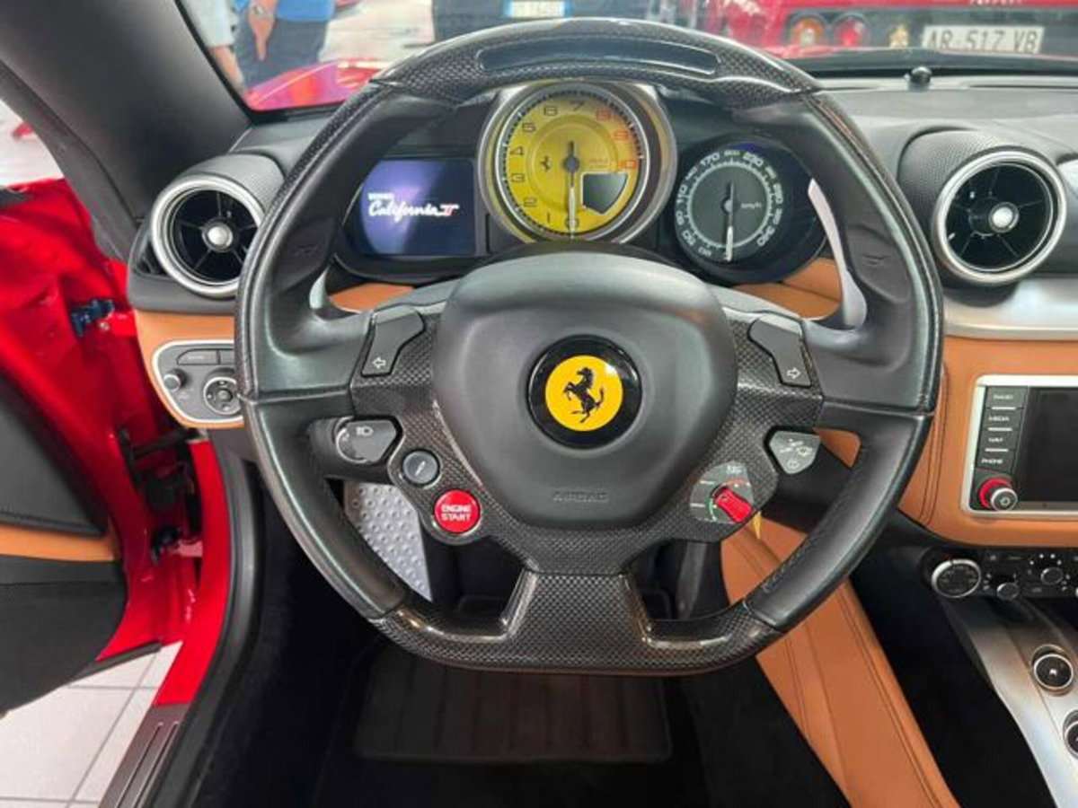 Ferrari California Spider California T DCT (11)