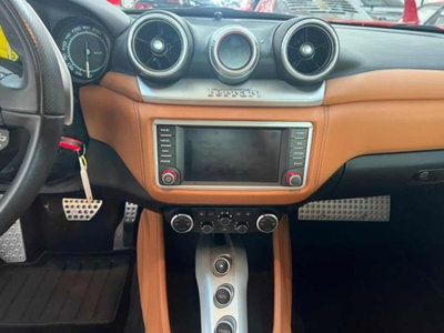Ferrari California Spider California T DCT (13)