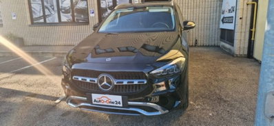 Mercedes-Benz GLA SUV 180 Automatic Executive (2)