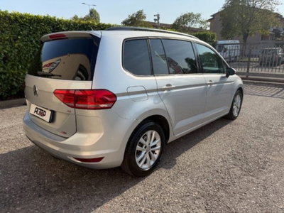 Volkswagen Touran 1.6 TDI 115 CV SCR DSG Business BlueMotion Technology (5)