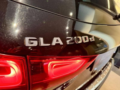 Mercedes-Benz GLA SUV 200 d Automatic Sport (12)