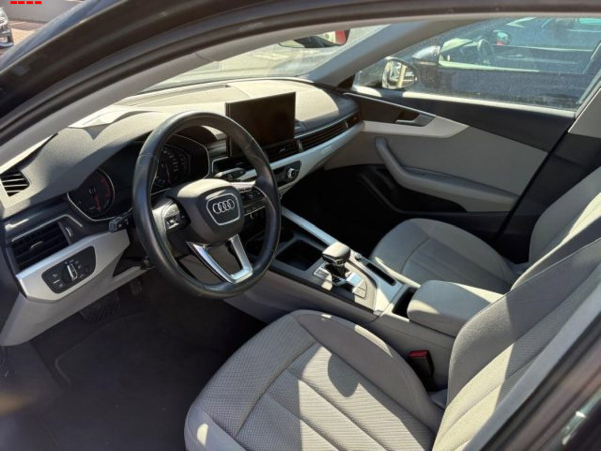 Audi A4 Avant 40 TDI quattro S tronic Business Advanced (2)