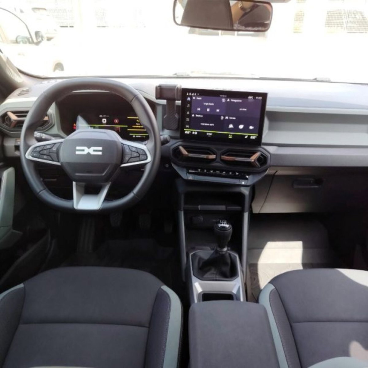 Dacia Bigster 1.2 mild hybrid Extreme 140cv (6)