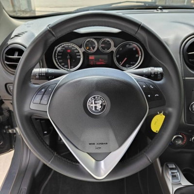 Alfa Romeo MiTo 1.3 JTDm 95 CV S&S (10)