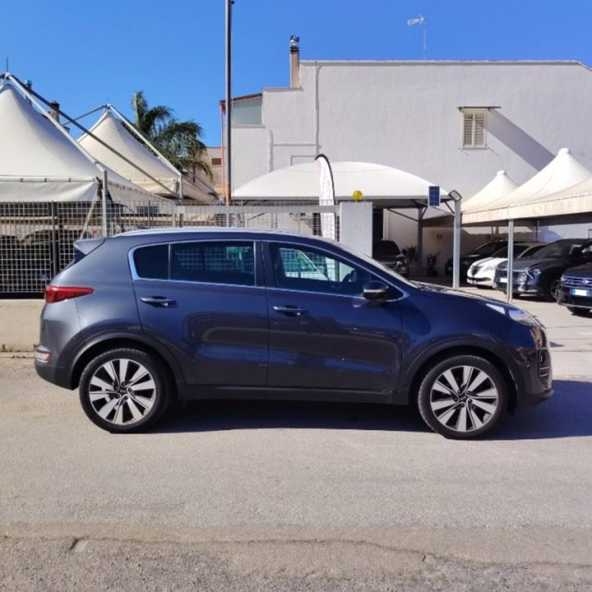 Kia Sportage 1.7 CRDI 2WD Class (2)