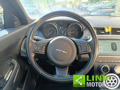 Jaguar E-Pace 2.0D 150 CV AWD R-Dynamic S (15)