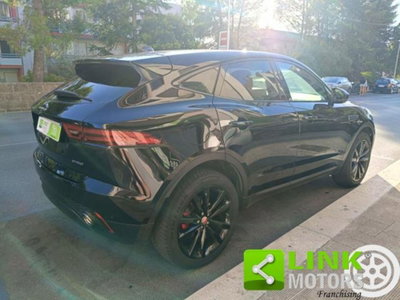 Jaguar E-Pace 2.0D 150 CV AWD R-Dynamic S (4)