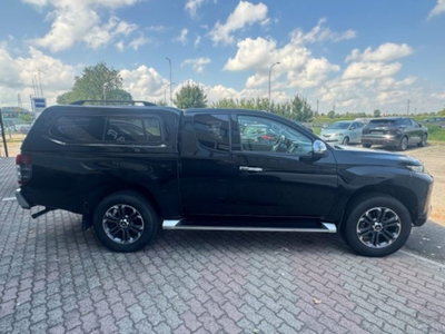 Mitsubishi L200 2.3 D Club Cab 4x4 Super Select Intense (4)