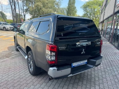 Mitsubishi L200 2.3 D Club Cab 4x4 Super Select Intense (7)