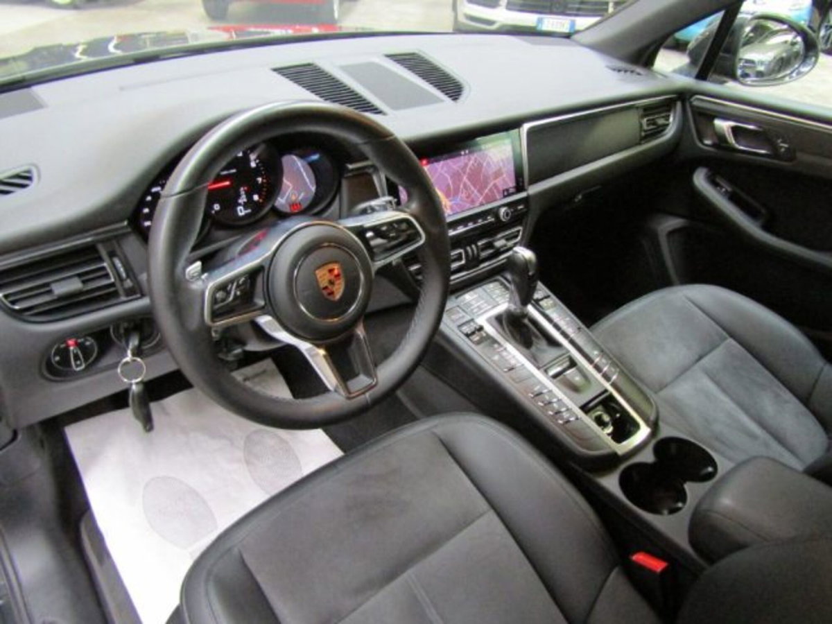Porsche Macan 2.0 (8)