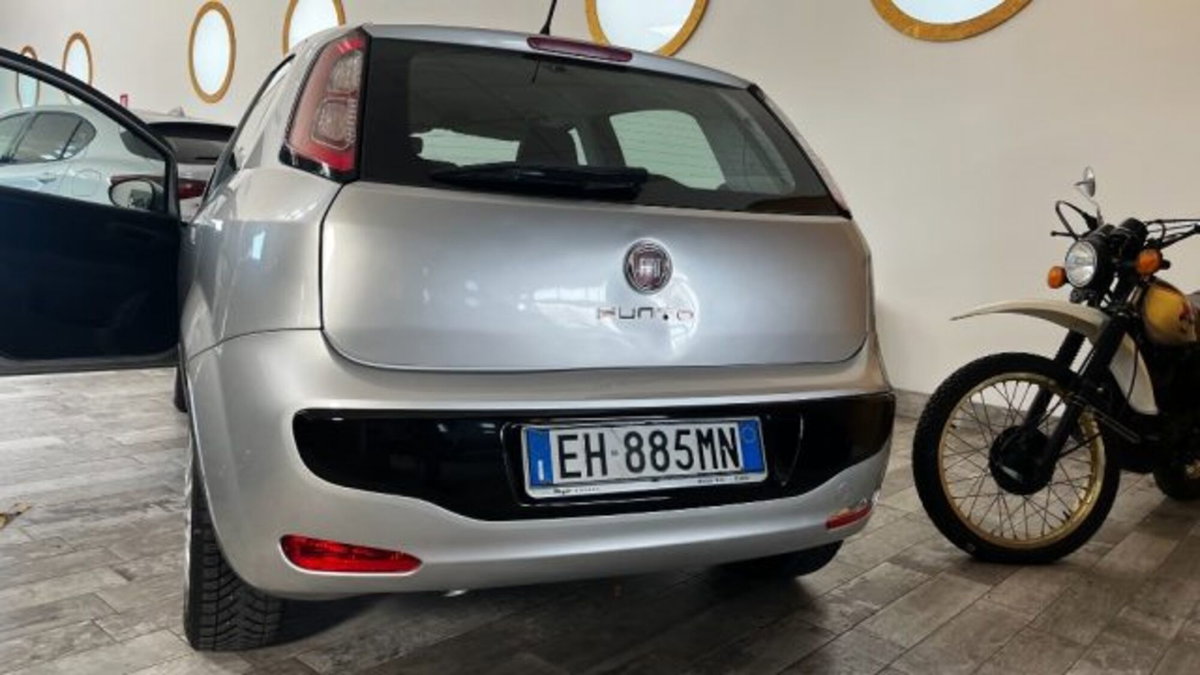 Fiat Grande Punto 1.4 5 porte Dualogic Actual (6)