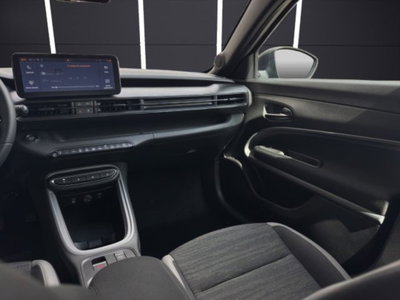 Jeep Avenger 1.2 turbo e-hybrid mhev Longitude fwd 110cv edct6 (16)