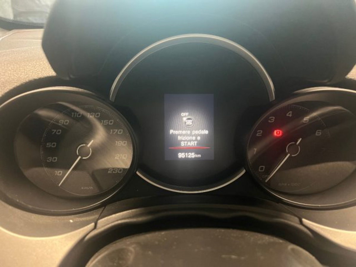 Fiat 500X 1.0 T3 120 CV Sport (10)