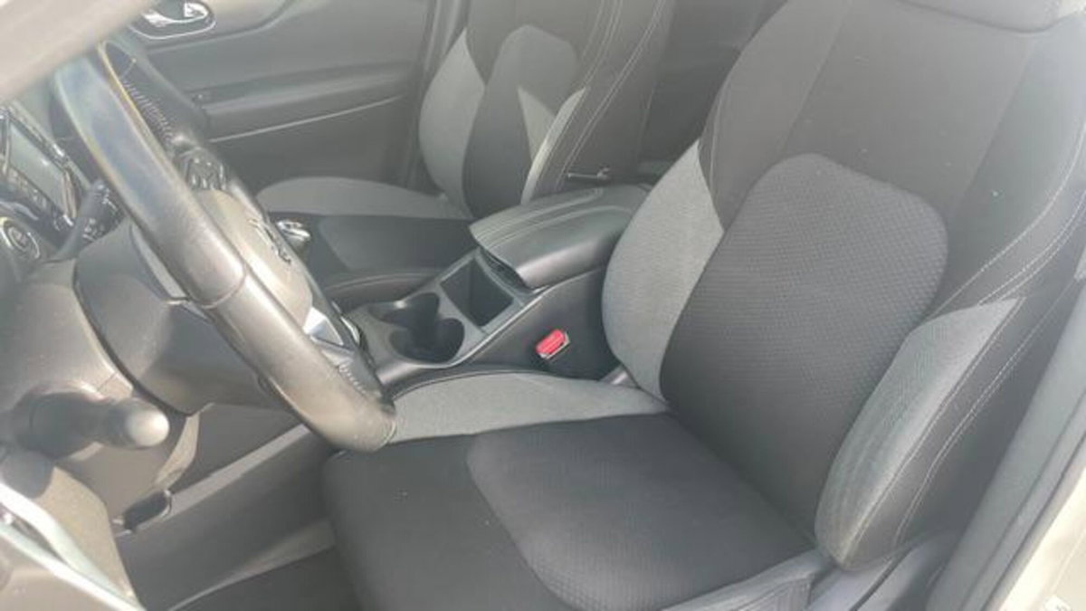 Nissan Qashqai 1.3 DIG-T 140 CV N-Connecta (6)