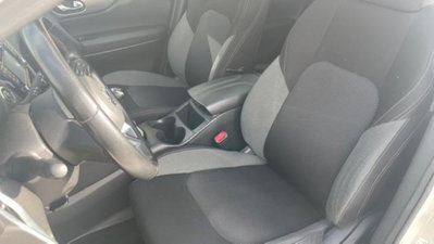 Nissan Qashqai 1.3 DIG-T 140 CV N-Connecta (6)
